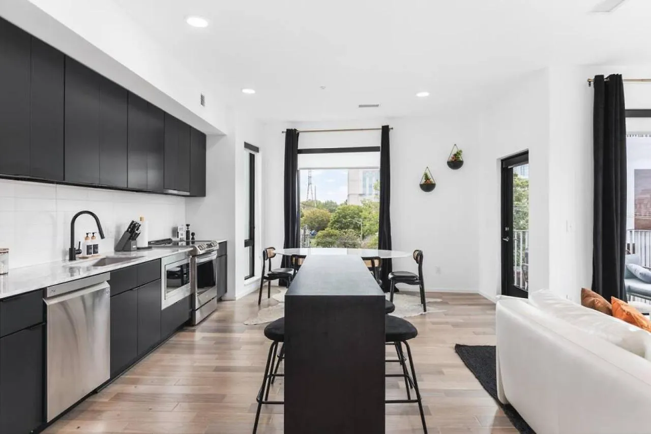 3 Bedroom Oasis On The River With 2 Private Patios Nashville 0*,