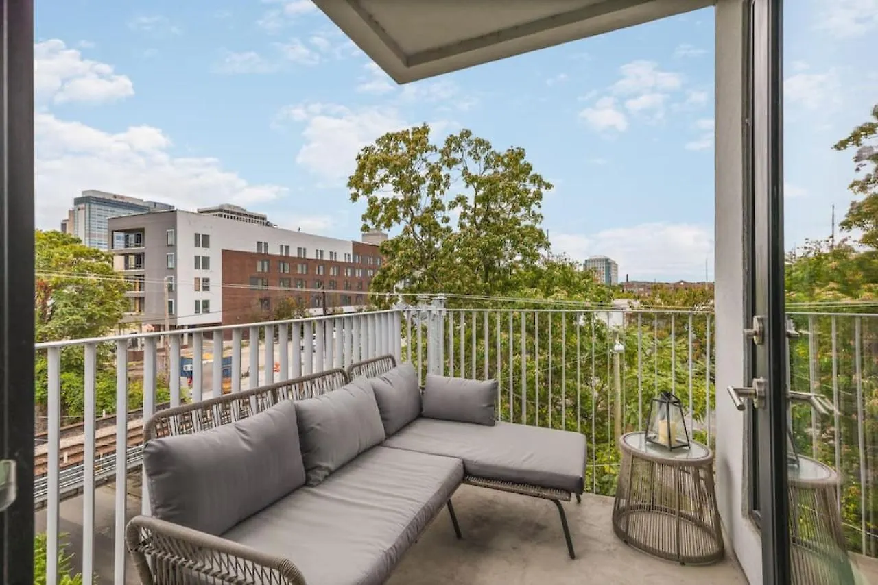 公寓 3 Bedroom Oasis On The River With 2 Private Patios 纳什维尔